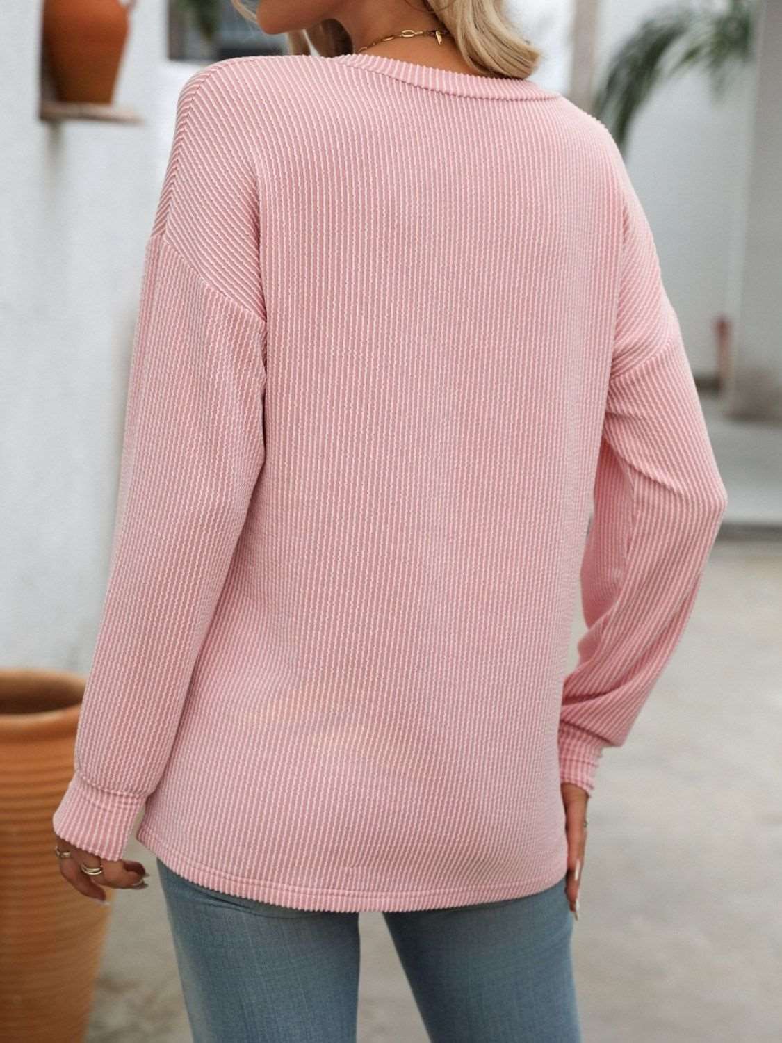 Women's V-Neck Sweater - Textured Knit - Long Sleeve - Relaxed Fit - Chest Pocket