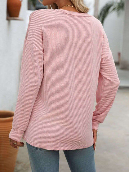 Women's V-Neck Sweater - Textured Knit - Long Sleeve - Relaxed Fit - Chest Pocket