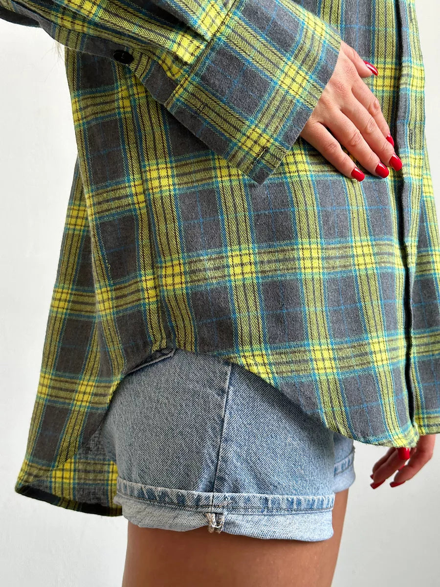 Women's elegant checked flannel shirt