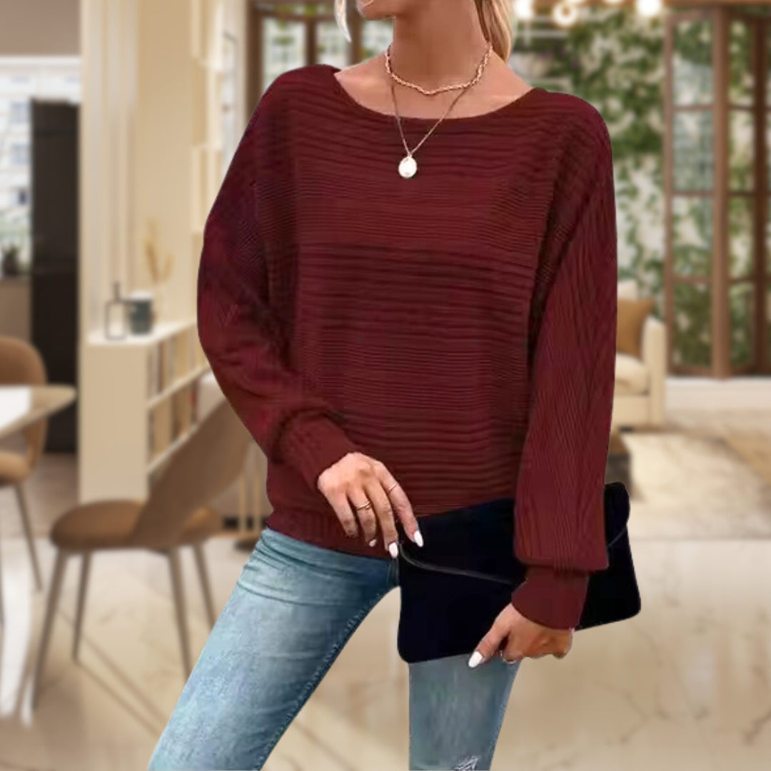 Fashionable sweater for women