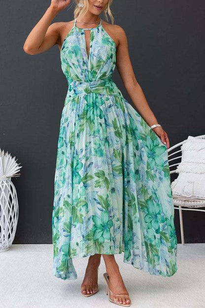 Fashion Dress with Floral Charm
