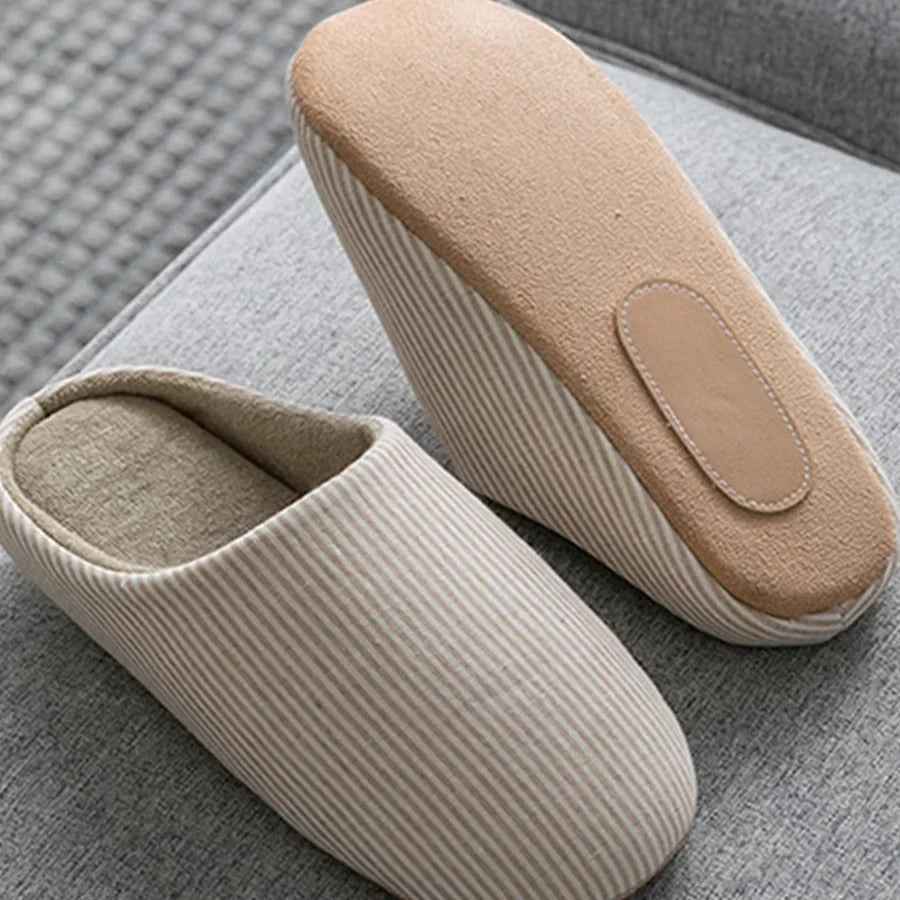 Women's non-slip fluffy house slippers