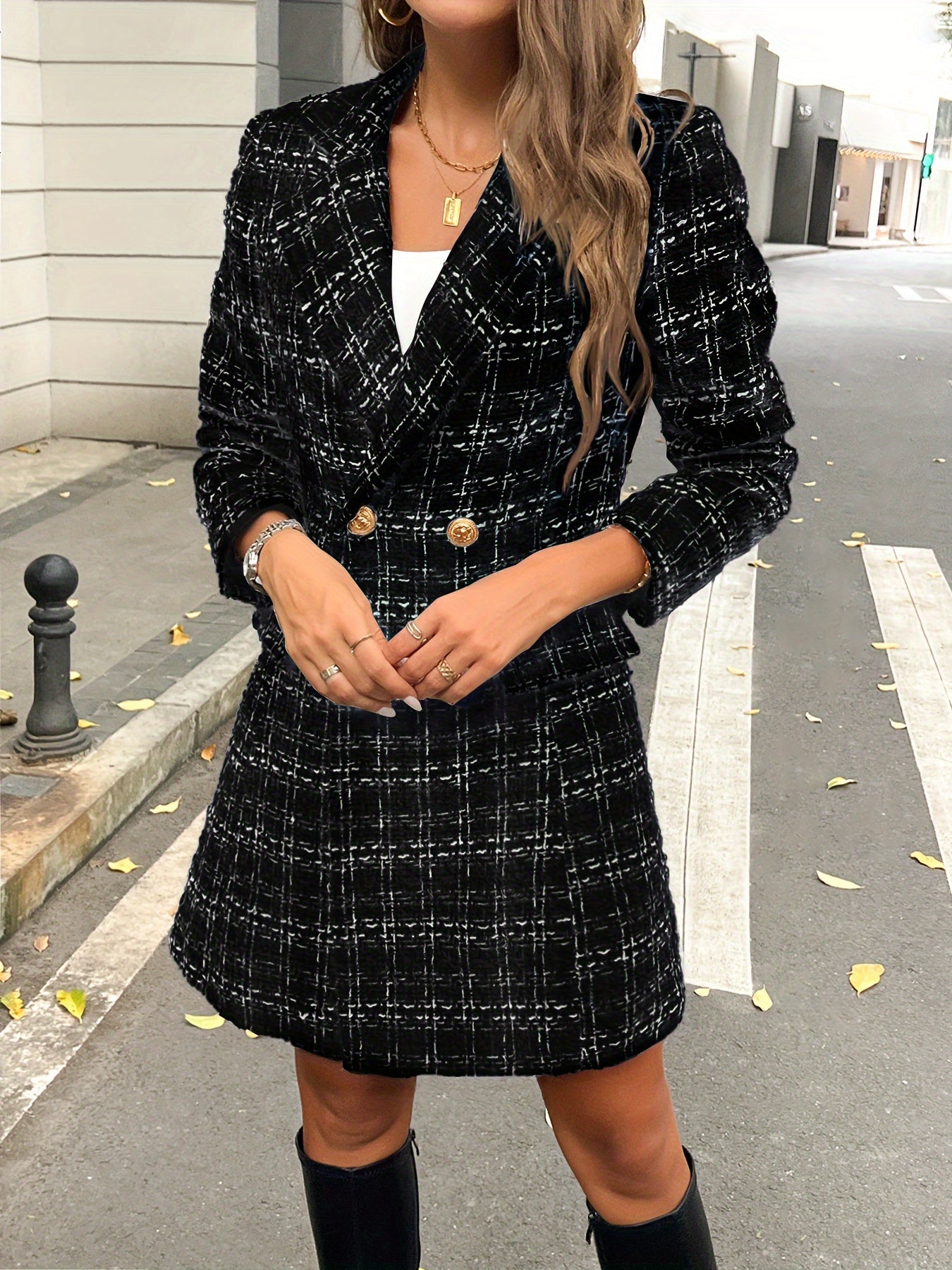 Women's Longline Blazer - Double-Breasted - Textured Plaid - Tailored Fit - Gold Buttons