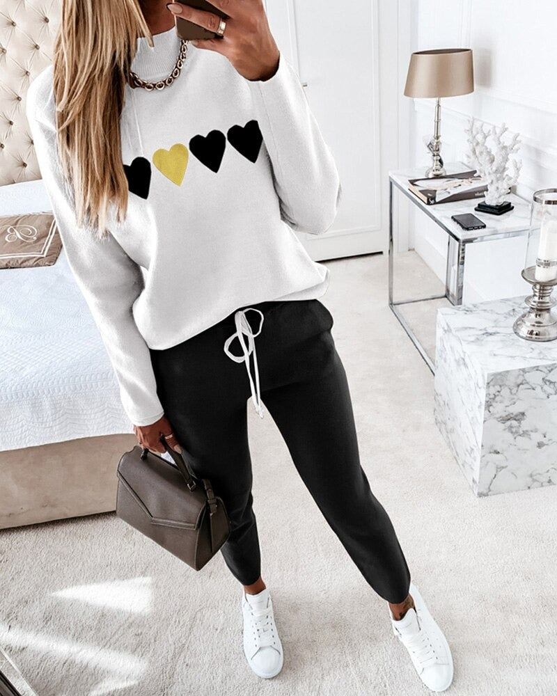 Heart graphic casual sweatshirt and jogger set