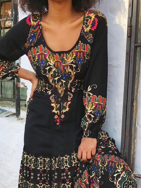 Women's Maxi Dress - Bohemian Print - Long Sleeve - Scoop Neck - Flowy Relaxed Fit