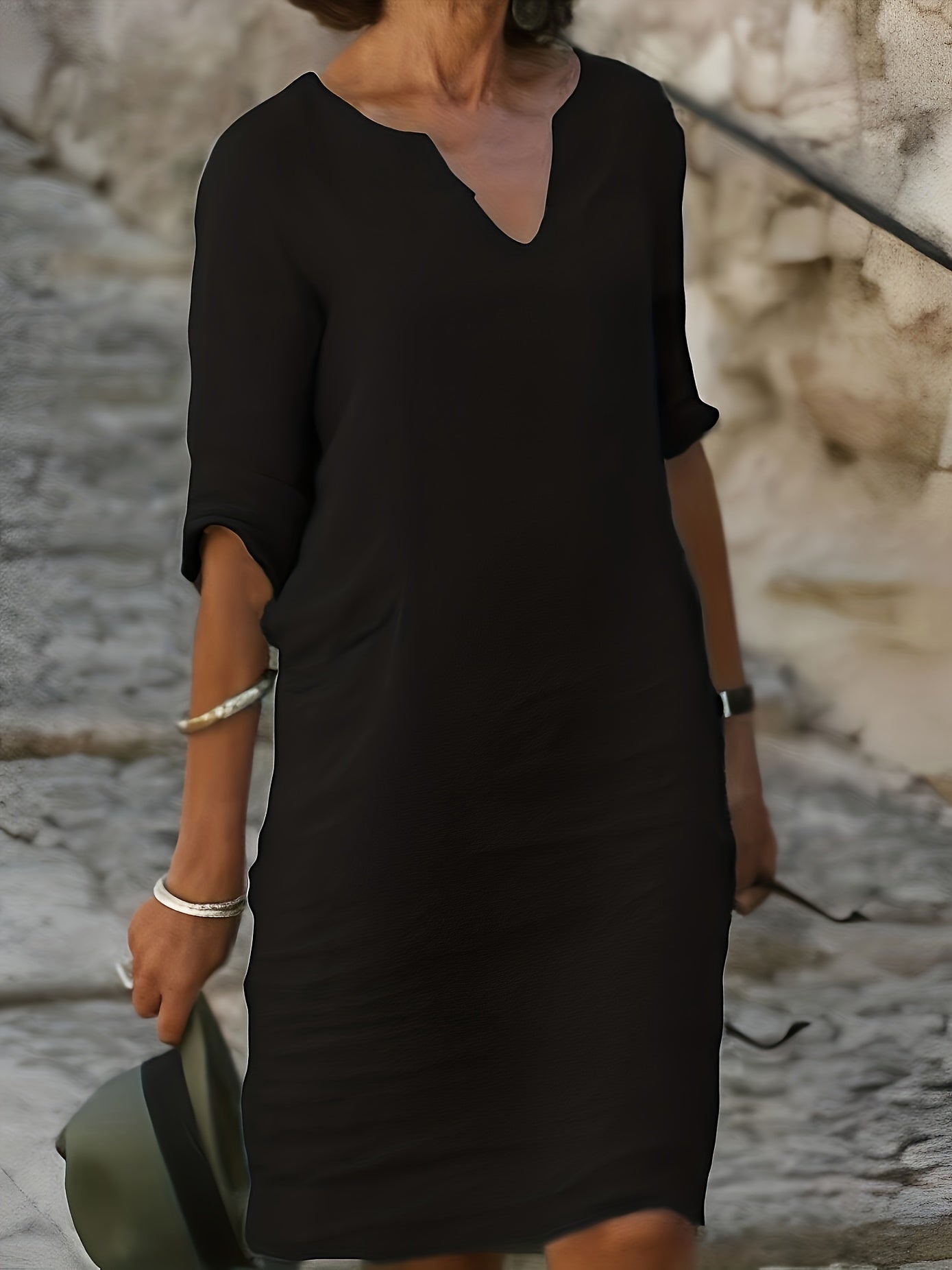 Women's V-Neck Shift Dress - Knee-Length - 3/4 Sleeve Relaxed Fit Casual Wear