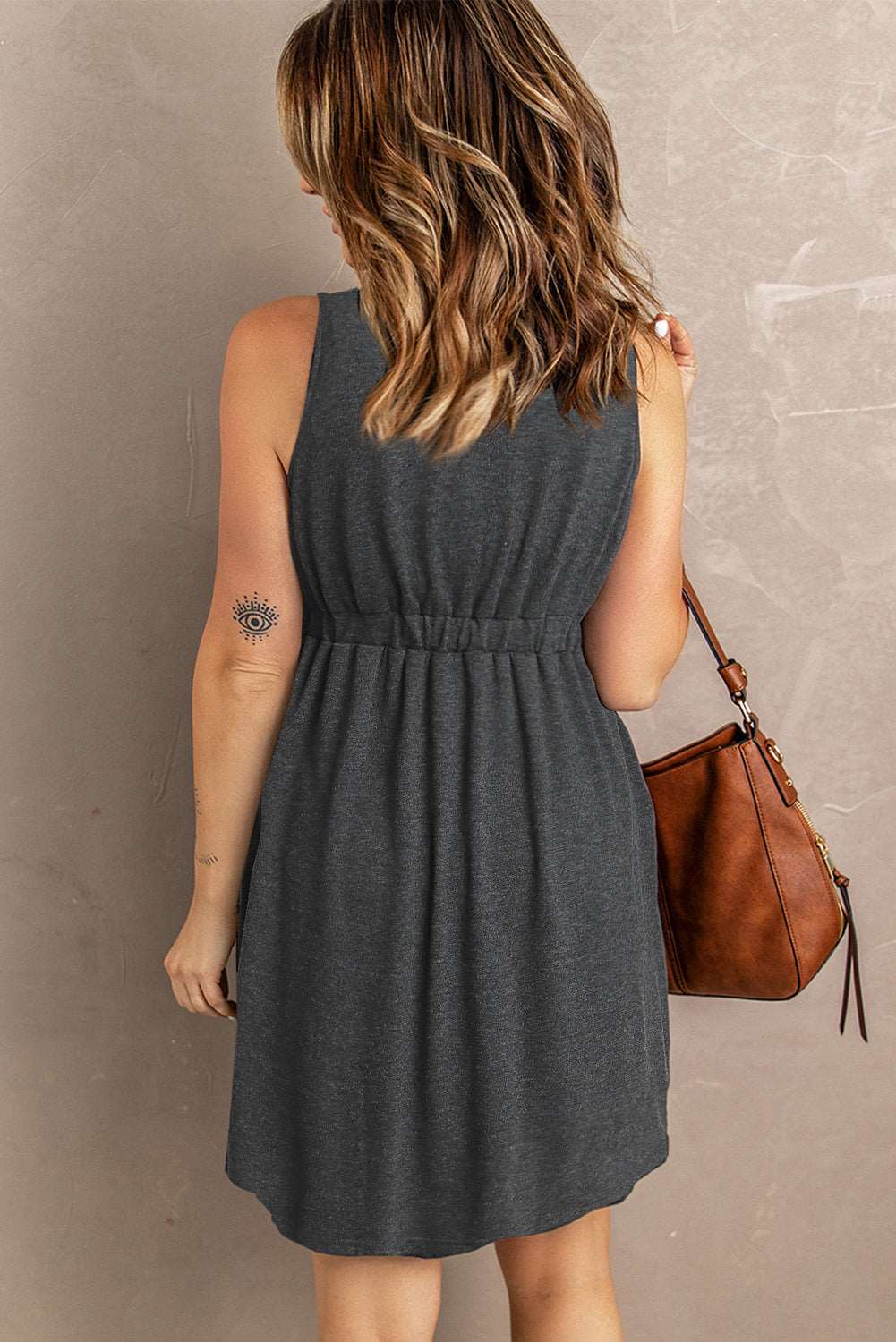 Women's Sleeveless Button-Up Mini Dress - V-Neck - Elastic Waist - Casual Fit