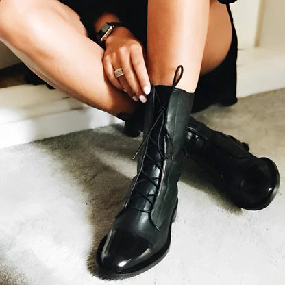 Women's classic versatile boots