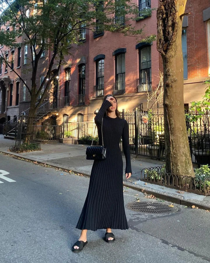 Elegant Women's Maxi Dress - Flowy Design