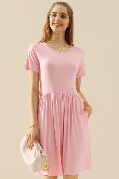 Women's Casual Dress - Round Neck - Short Sleeve - Knee-Length A-Line with Pockets