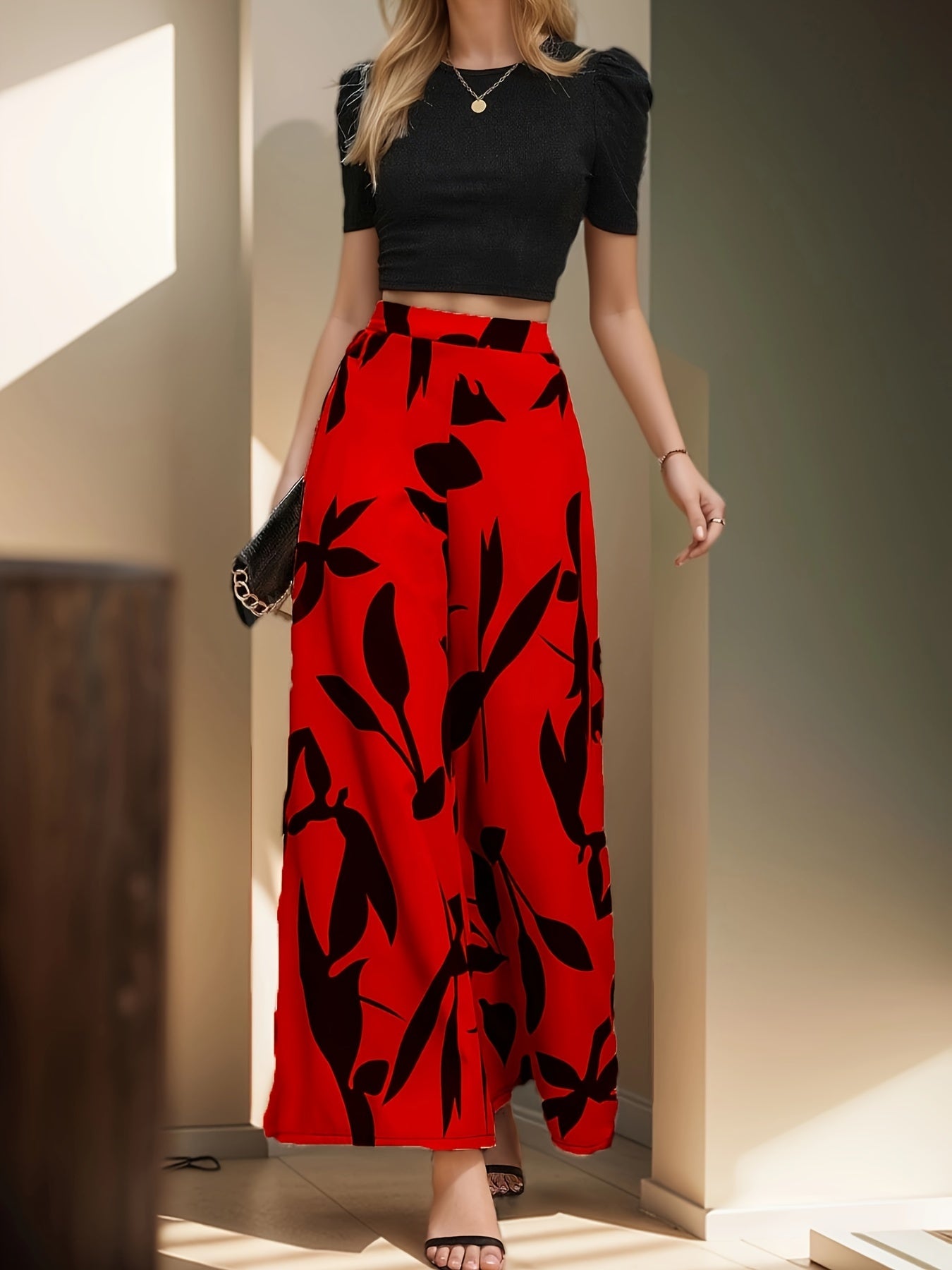 Elegant two-piece pantsuit set with floral wide-leg pants for women