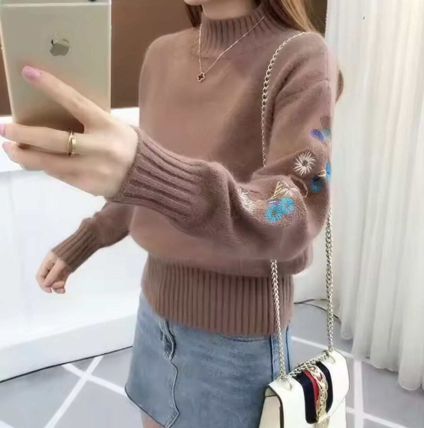 Women's floral embroidered knitted sweater