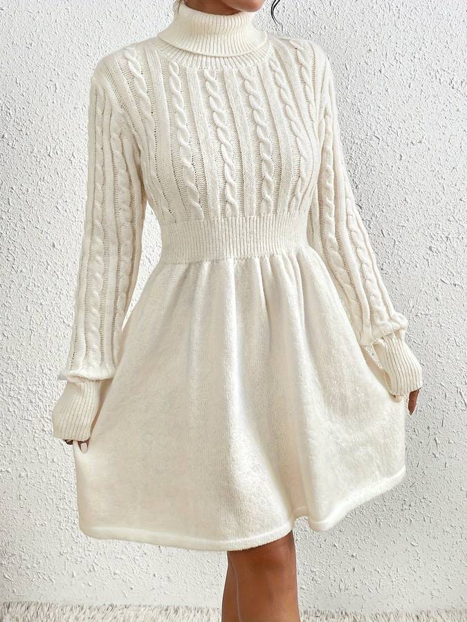 Women's elegant white knitted dress for a timeless look