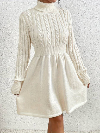 Women's elegant white knitted dress for a timeless look