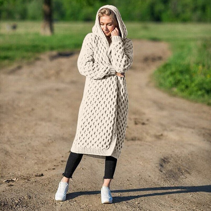 Long hooded cable-knit cardigan for autumn/winter