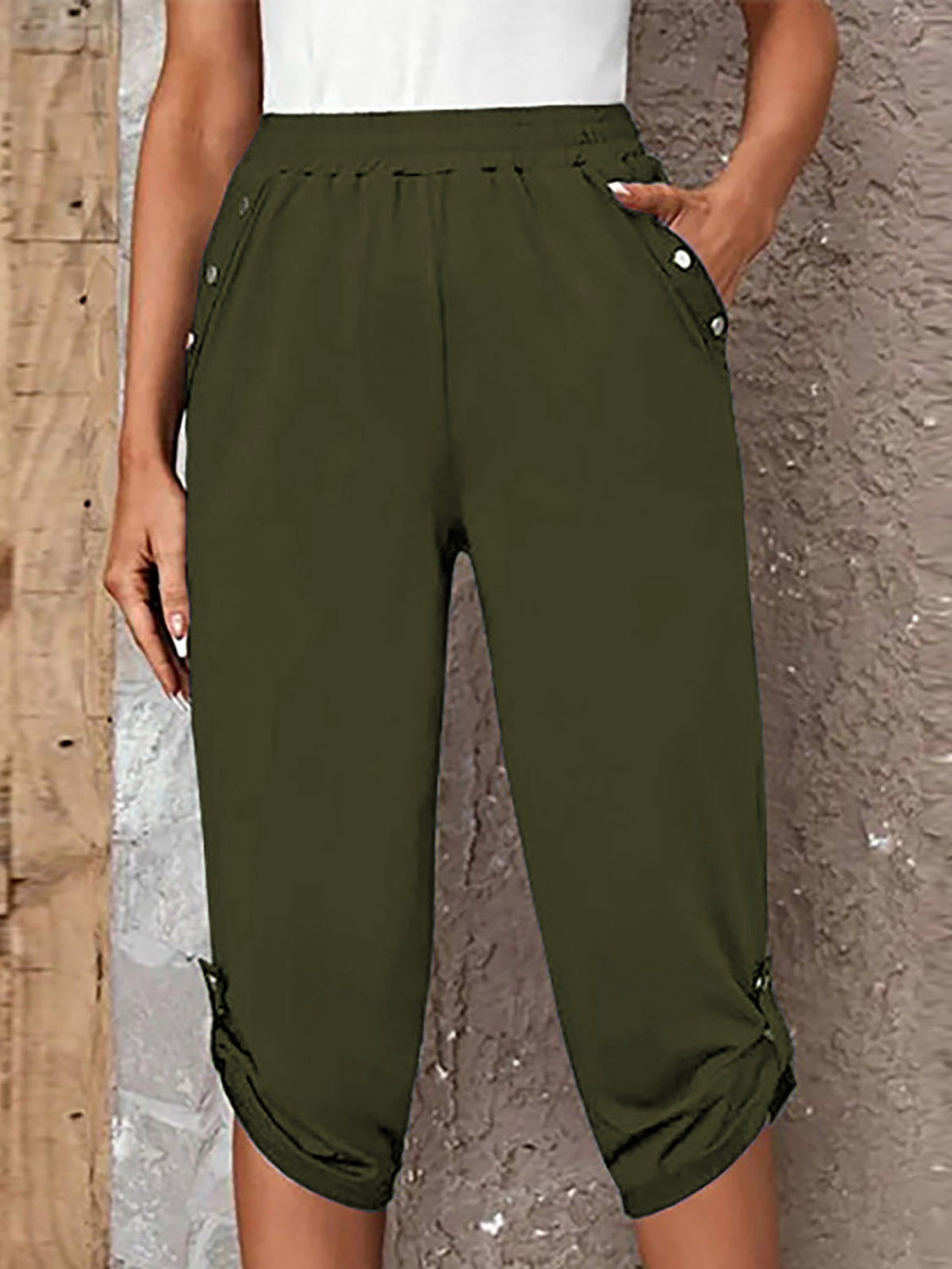 Tara - roll tab capris pants