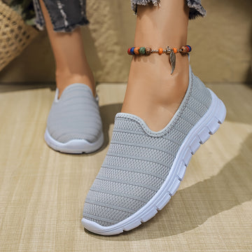 Lightweight slip-on walking shoes with stretchy knit upper for women