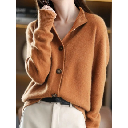 Women's retro long sleeve sweater with button closure