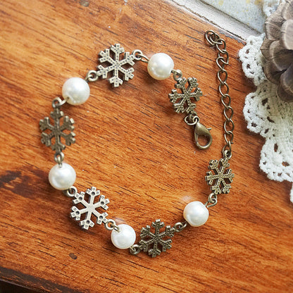 Vintage woodland charm bracelet with squirrel and nature charms