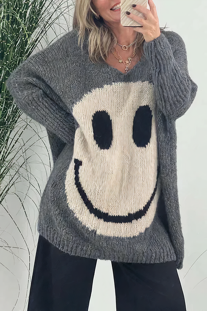 Women's oversized smiley sweater