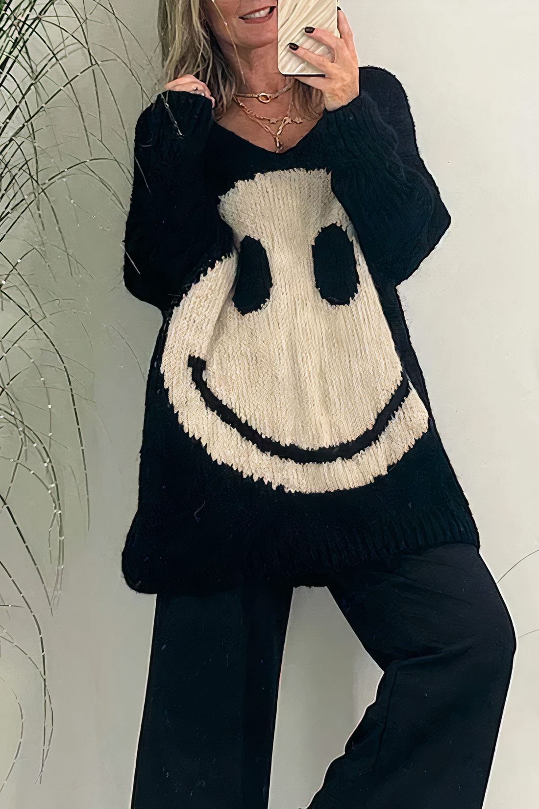 Women's oversized smiley sweater