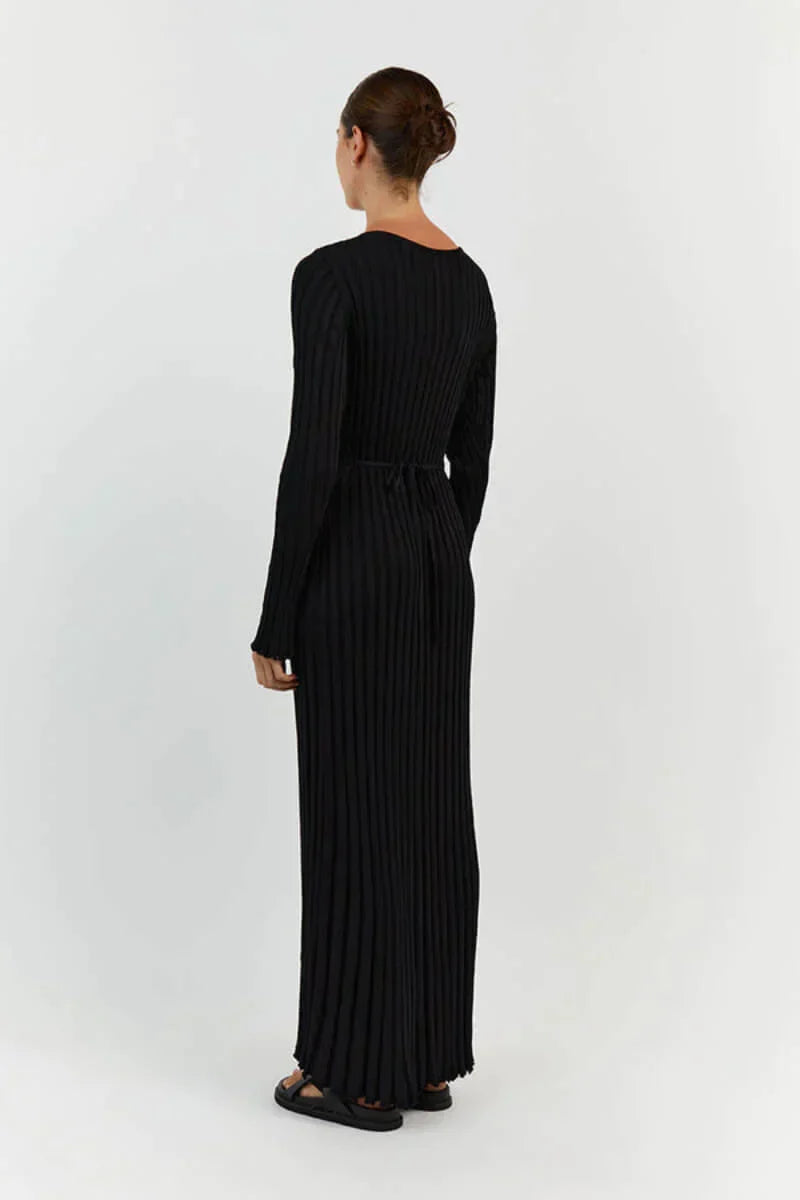 Women's Long V-Neck Maxi Dress - Warm Fabric
