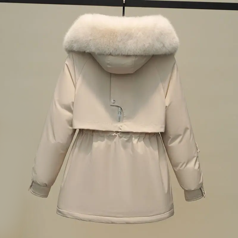 Women's mid-length down parka with a large fur collar