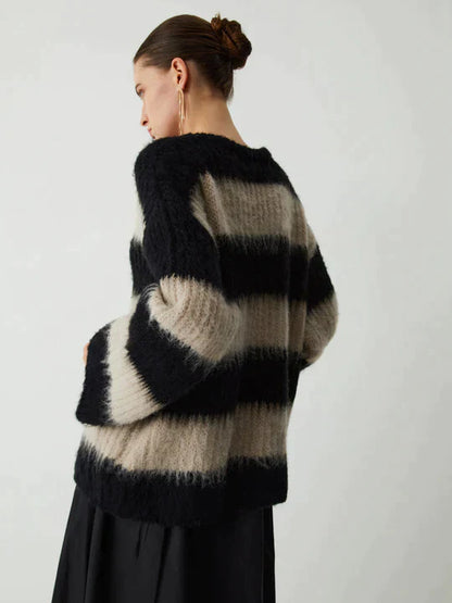 Women's modern loose knitted sweater