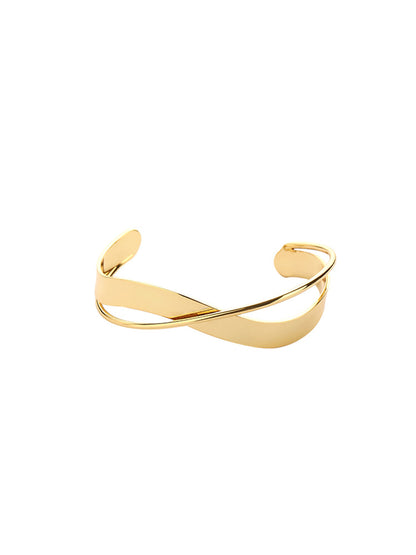 Keira - simple flat mouthed bracelet