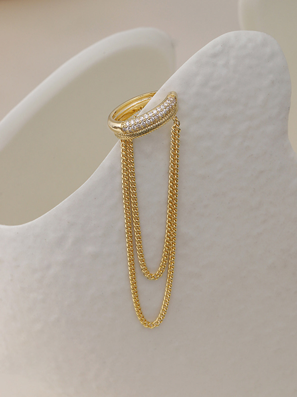 Lila - tassel single ear bone clip