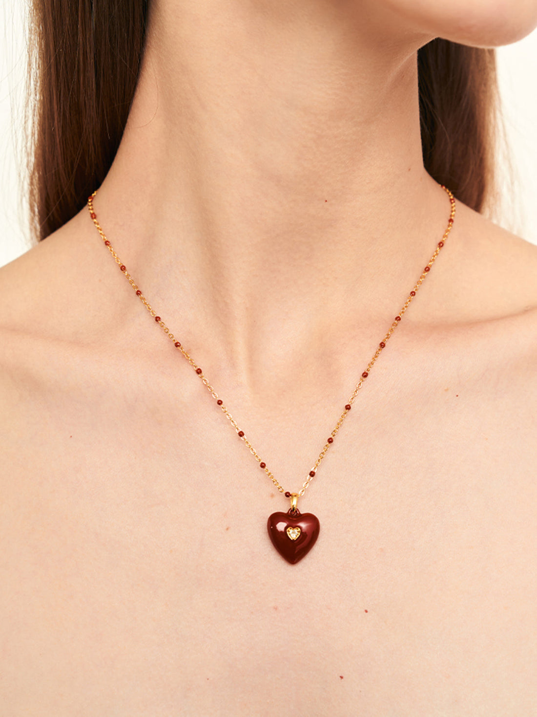 Haunani - vintage red heart necklace