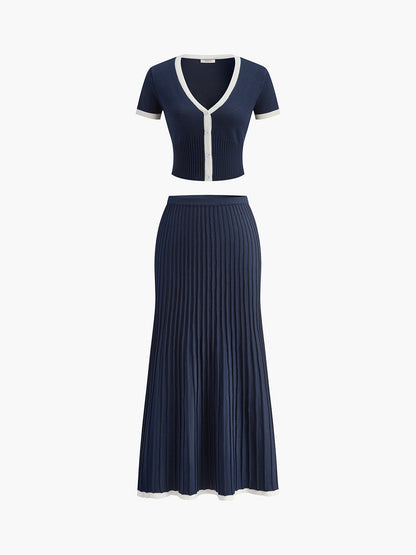 Women’s Knitted Dress – V-Neck – Pleated Skirt – Short Sleeve – Contrast Trim