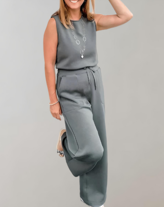 Fashionable 2-Piece Set