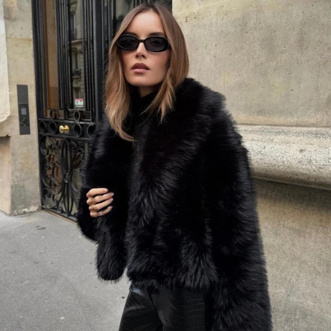 Women's faux fur coat for fall winter