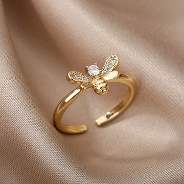 Adjustable golden bee ring