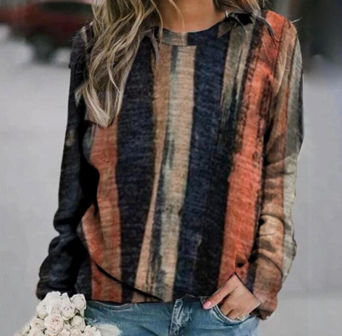 Women's cozy stylish knitted sweater