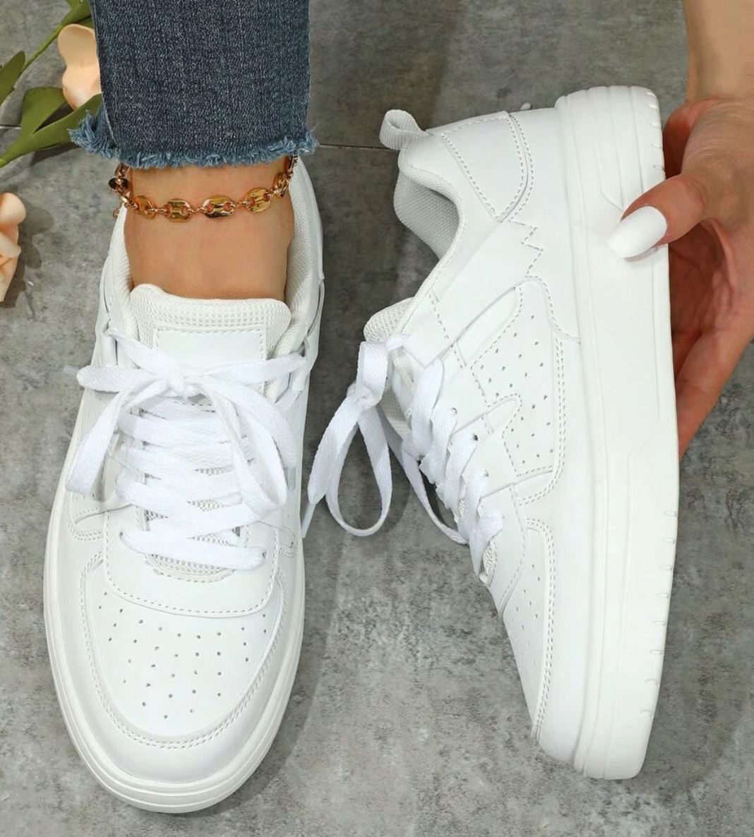 Women's Low-Top Sneakers - Faux Leather - Lace-Up Breathable Casual Shoes