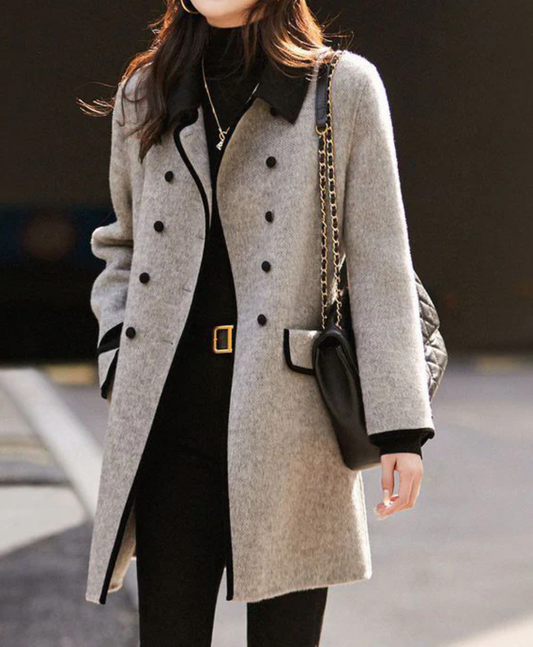 Elegant double-breasted coat for women