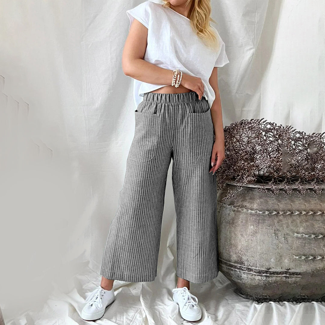 Women's Wide-Leg Pants - Elastic Waist - Relaxed Fit - With Pockets