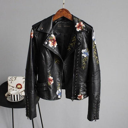 Women's short polyurethane leather jacket