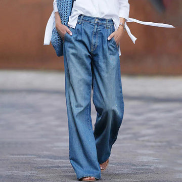 High-waist wide-leg pleated denim jeans for women