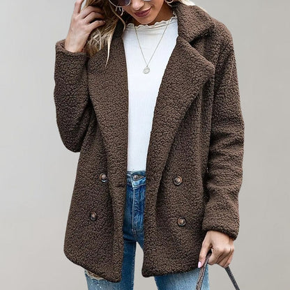 Women's buttoned plush lapel coat