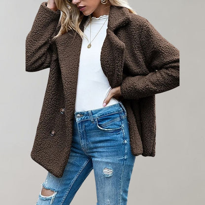 Women's buttoned plush lapel coat