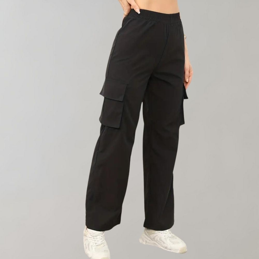 Women's high-waisted cargo pants
