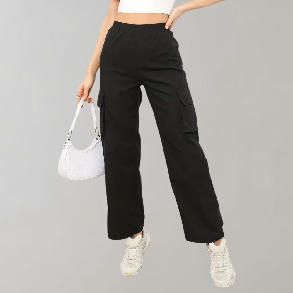 Women's high-waisted cargo pants