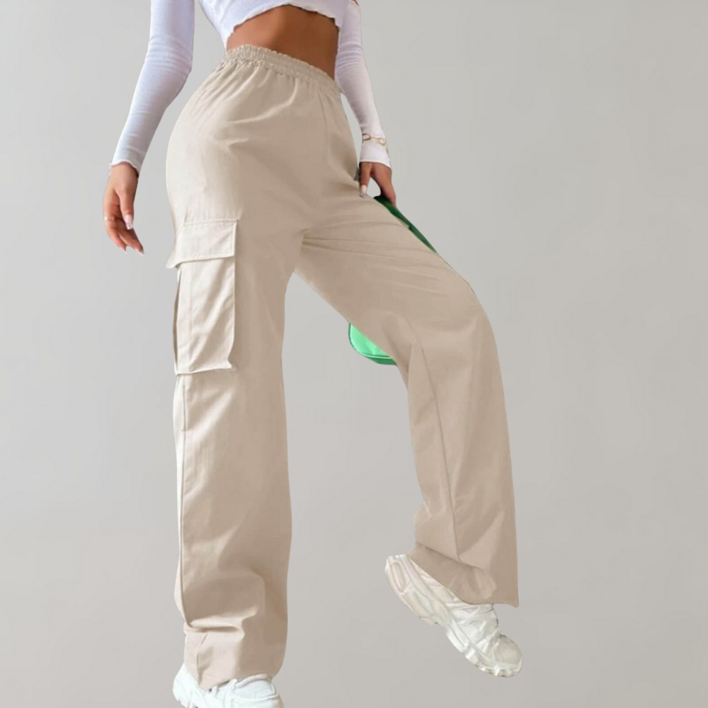 Women's wide-leg cargo pants