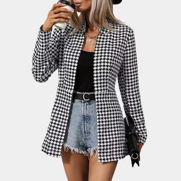 Elegant and comfortable women's blazer