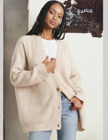 Women's warm and stylish coat