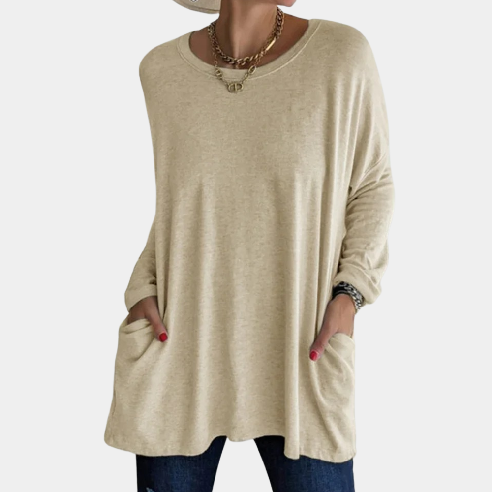Women's Oversized Tunic Sweater - Long Sleeve - Round Neck - Front Pockets