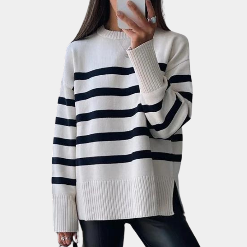 Women's oversized pullover for a stylish and comfortable look